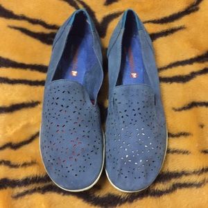 Shoes size 9 used color Blue Merelle shoes